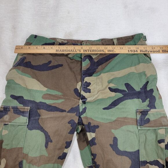 Military Pants Mens Sz M US Army Woodland Camo Liner Cold Y2k Gorpcore Grunge - Picture 9 of 15
